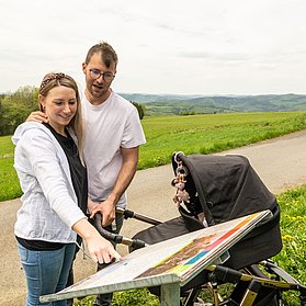 Infotafel große Burgrunde