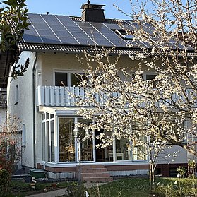 Haus Adomeit außen 2025 (1)