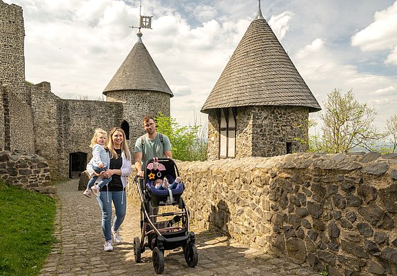 Familienausflug Burgruine Nürburg