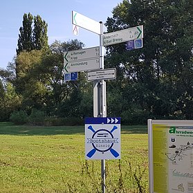 Abzweig Ahrradweg vom Rhein