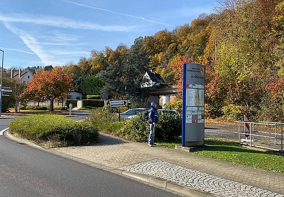Ausgangspunkt der Wanderung ist der Parkplatz am Yachthafen Oberwinter.