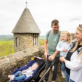 Familienausflug Burgruine Nürburg