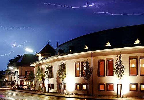 Aussenansicht Nacht