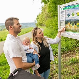 Infotafel "Auf den Spuren der grünen Hölle"