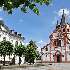 Sinzig Kirchplatz